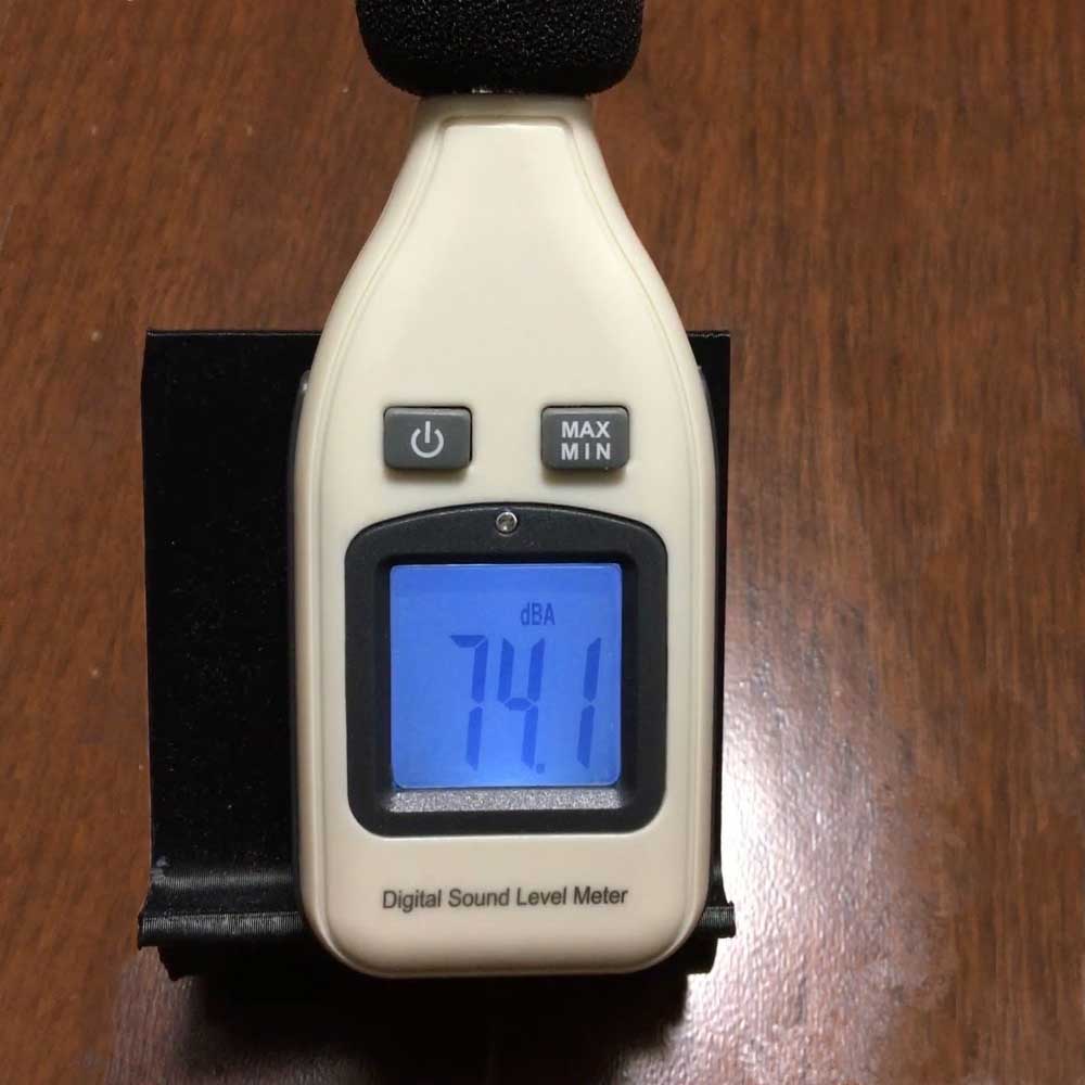 対策なし測定結果:74.1dB